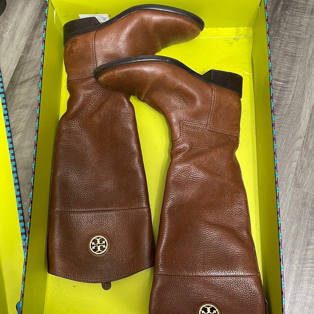 Tory Burch tan boots